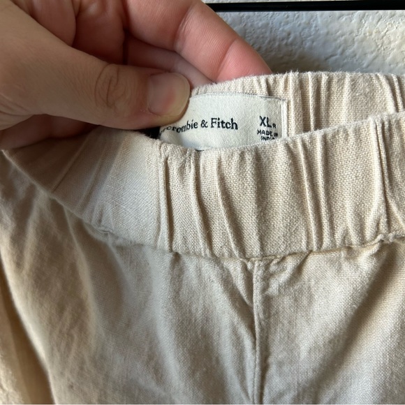 Abercrombie & Fitch Linen Wide Leg Pants with Side Slits - Picture 9 of 10